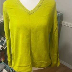 Philosophy Bright Green Cashmere Sweater